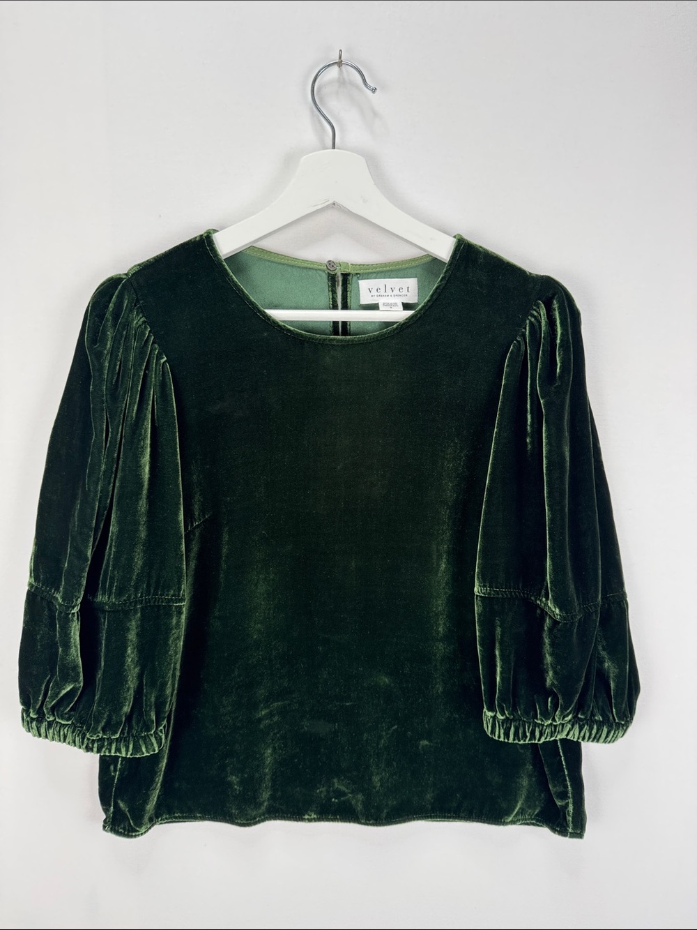 Velvet by Graham & Spencer Green Silk Blend Velvet Puff Sleeve Top Size Small - Picture 2 of 7